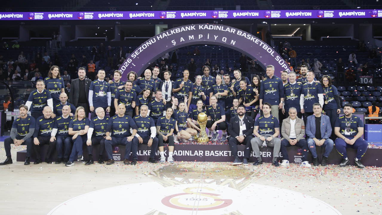 20. kez mutlu sona ulaştı... Kadınlar Basketbol Süper Ligi'nde şampiyon Fenerbahçe Opet!