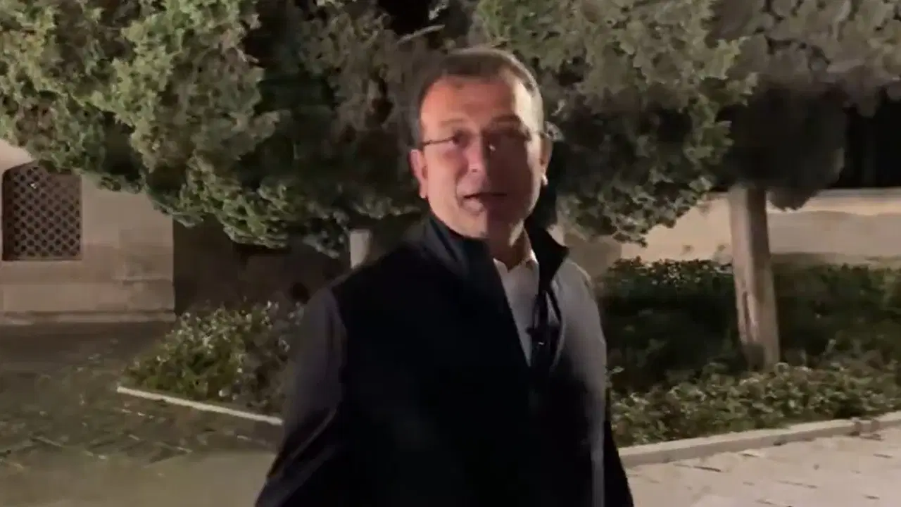 İmamoğlu gençlere videolu mesajla seslendi: 'Zaman bir kurtarıcı bekleme zamanı değil'