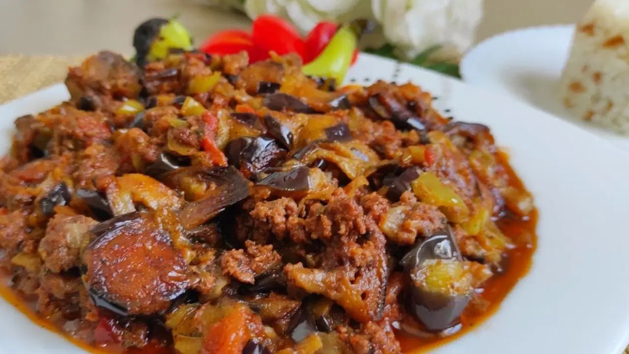 Zengin doyurucu bir ana yemek: Musakka tarifi