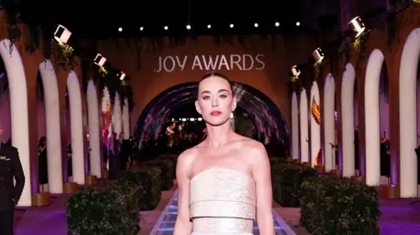 Riyad’da Katy Perry kasırgası: 30 dakikada servet kazandı!