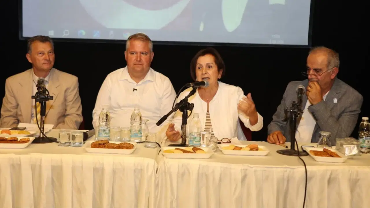 Urla’da otoyolların özelleştirilmesine karşı ortak ulaşım çağrısı
