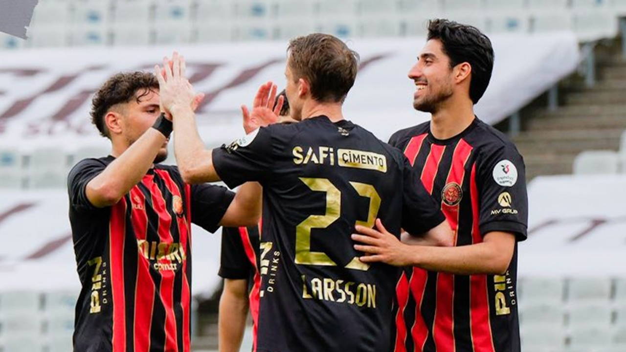 Fatih Karagümrük, Süper Lig'e kazanarak veda etti