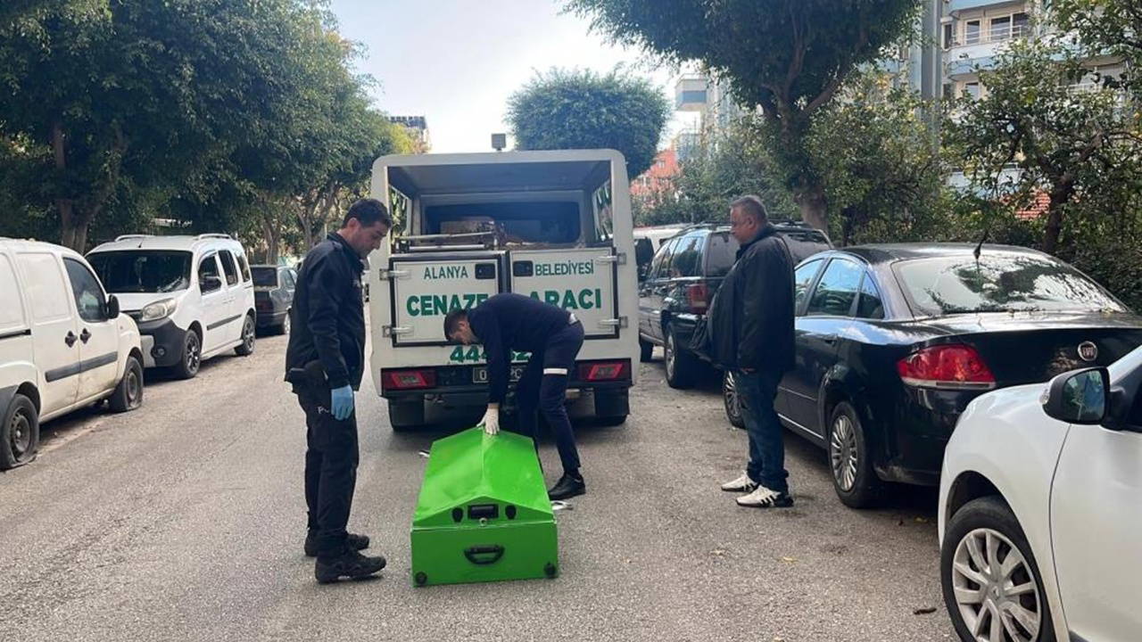 Alanya'da yaşayan Alman evinde ölü bulundu