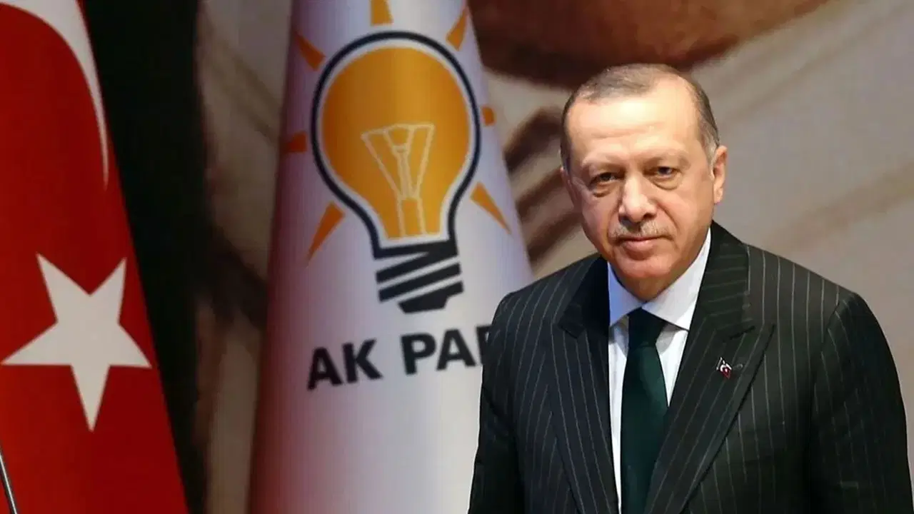 4 belediye başkanı daha AKP'ye geçiyor: Yerel seçimin ardından 70 'transfer'!