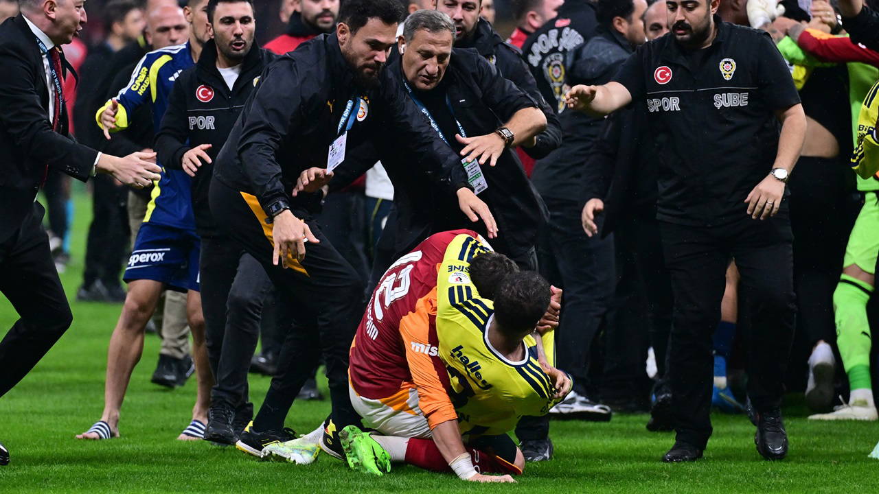 Abdülkerim Bardakcı ve Archie Brown'ın kaçıracağı maçlar belli oldu