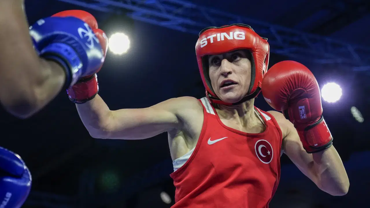 Bronz madalya kazanan Gizem Özer: 'Hakemleri de yenmem lazım'