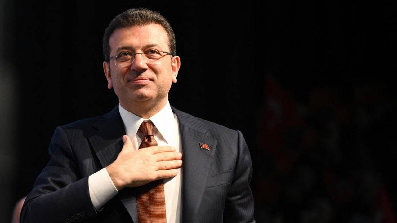Ekrem İmamoğlu'ndan 8 Mart mesajı: 'Bizim sözleşmemiz, niyetimiz ve hayalimiz kadınlar için güvenli bir Türkiye'