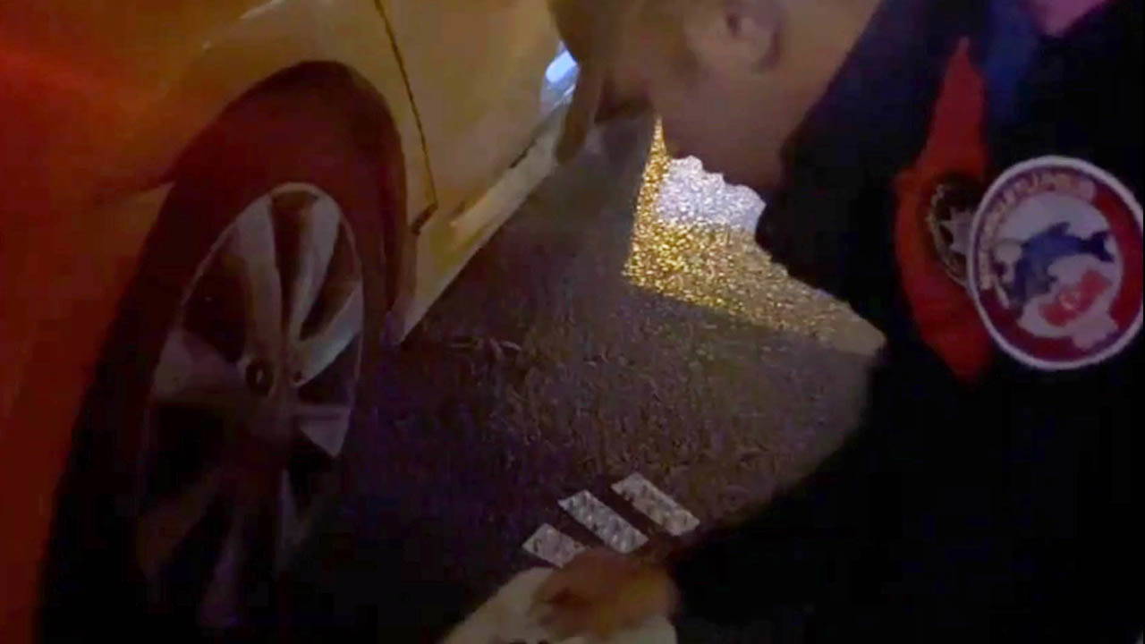 Yakayı ele verdi: Polisten kaçan taksiden 'uyuşturucu' çıktı