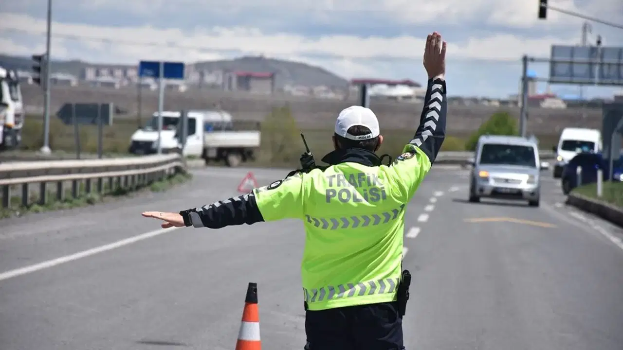 Ankara'da yaşayanlar dikkat: Bazı yollar trafiğe kapatıldı!