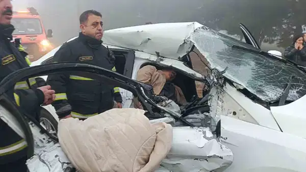 Burdur'da sis zincirleme kaza getirdi: 1'i ağır, 2 yaralı