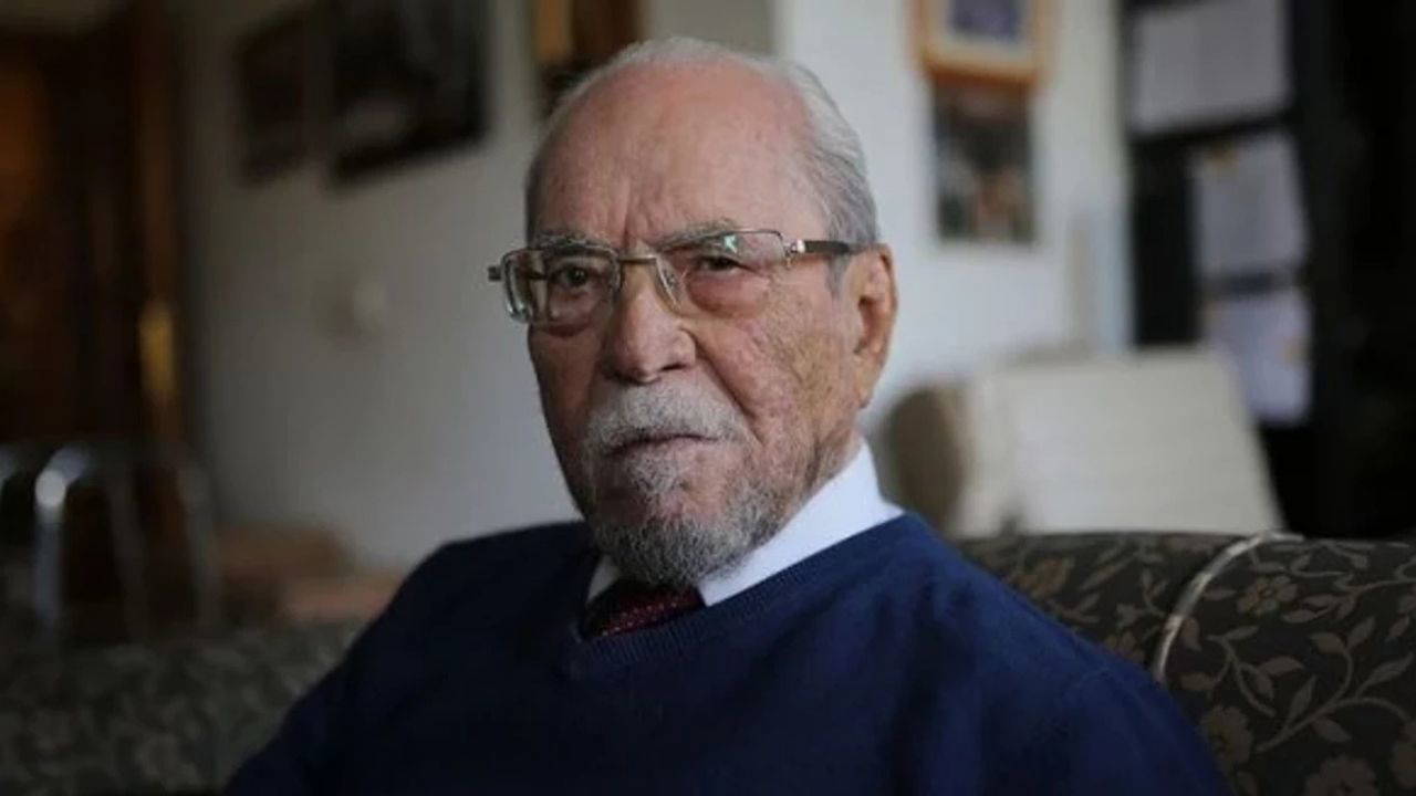 Halil İnalcık kimdir? Halil İnalcık nereli? Halil İnalcık ne zaman öldü? Halil İnnalcık hangi kitapları yazdı?