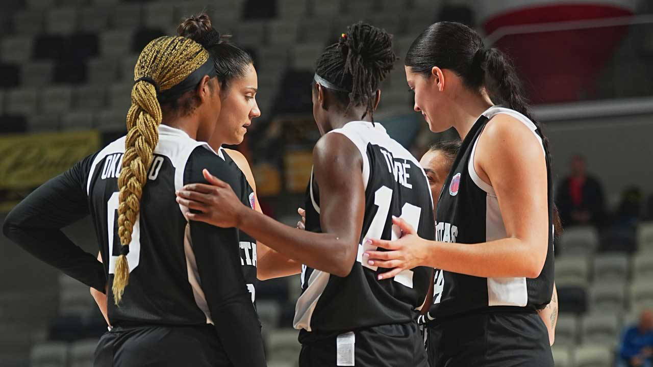 Beşiktaş BOA, Polonya'da mağlubiyetle başladı