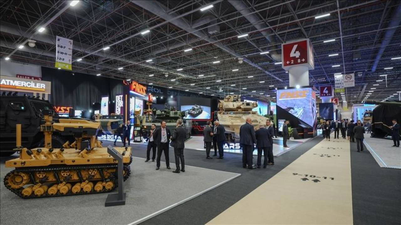 Savunma sanayii fuarında dikkat çeken şirket: SADAT da IDEF’te