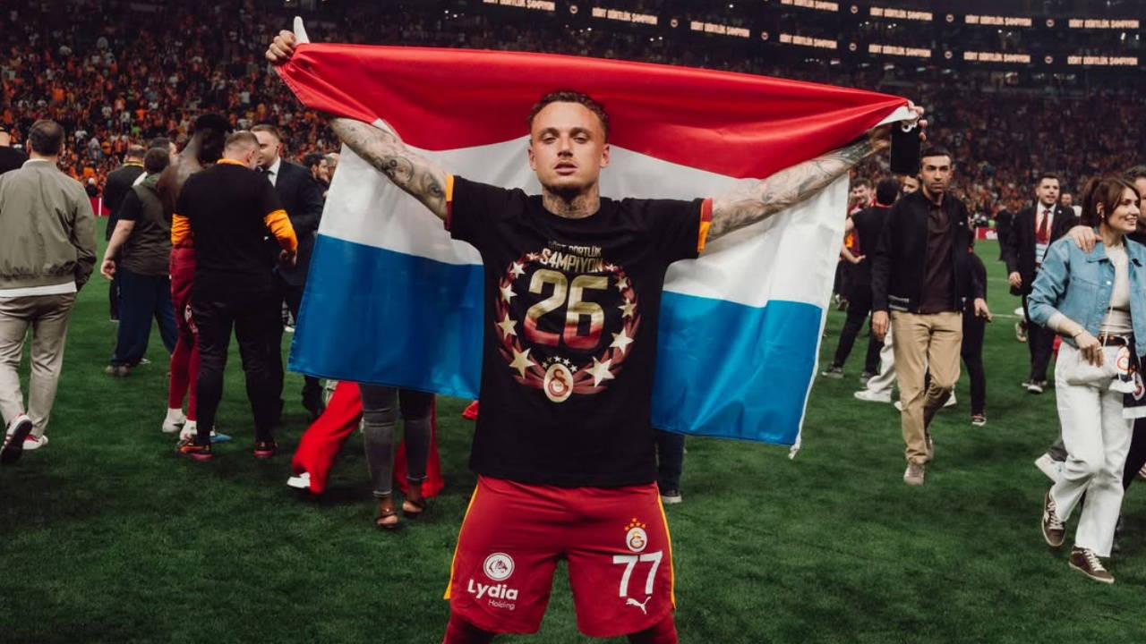 Adı Galatasaray ile anılıyordu: Napoli'den Noa Lang kararı!