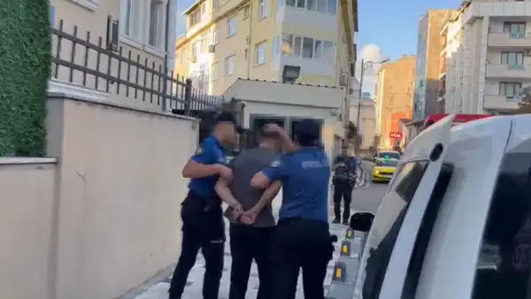 Atatürk'e hakaret eden şüpheli gözaltına alındı
