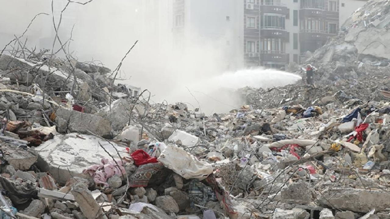 Yonca Sitesi davasında mütalaa: Kamu görevlilerine ceza talebi