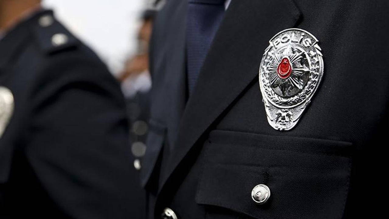 Merkeze alınan Emniyet Müdürü’nden ‘Arkamızdan itler havlıyor’ paylaşımı…