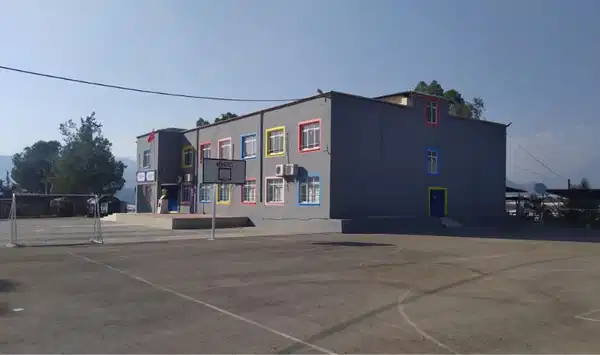 Eğitim-İş Genel Başkanı Özbay Mersin’deki saldırıya ilişkin konuştu: “Çocukları koruyamayan sistem, ne eğitim ne toplumsal huzur üretebilir”