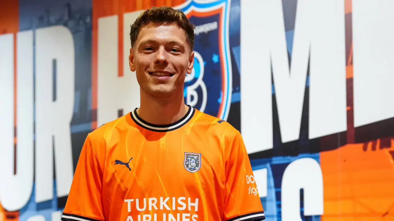 Başakşehir'den sağ kanada Danimarkalı takviye!