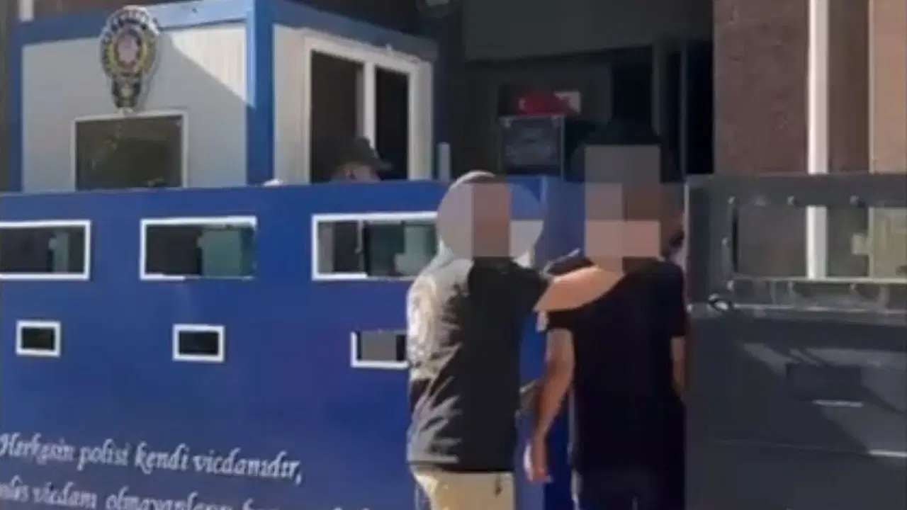 İzmir'de eş zamanlı şafak operasyonu: 141 'hükümlü' gözaltında
