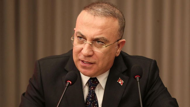 İstifa etti, 'ateşlerden doğacağım' dedi