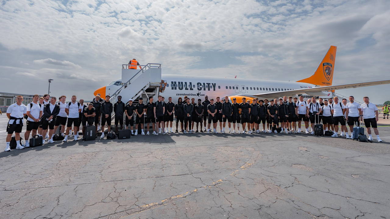Hull City, hazırlık kampı için İstanbul'a geldi! 