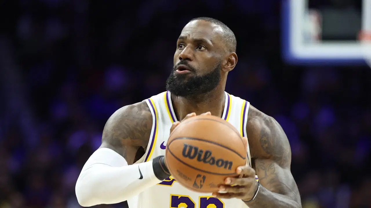 Lakers, Philadelphia'yı Lebron ve Doncic ile devirdi!  