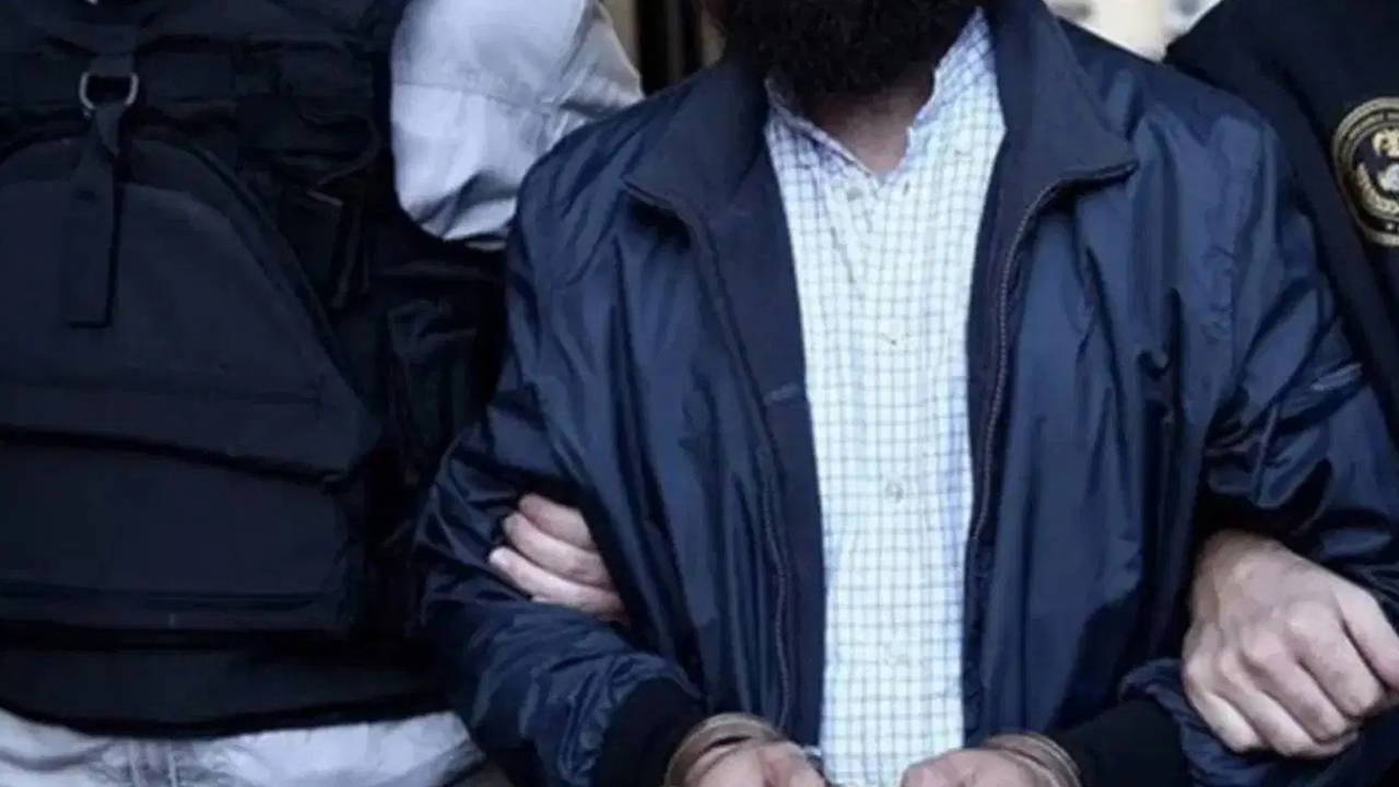 İstanbul'da IŞİD operasyonu: 12 şüpheli gözaltına alındı!