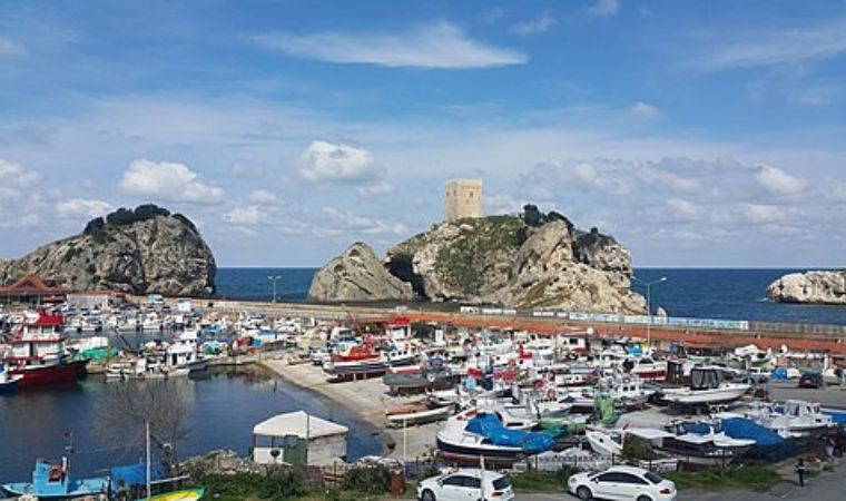 İstanbul'un ilçeleri! İstanbul'un kaç ilçesi var? İstanbul'un ilçe nüfusları kaç? İstanbul ilçe belediyeleri hangi partiden?