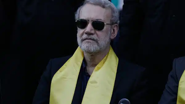 Ali Laricani yeniden sahnede