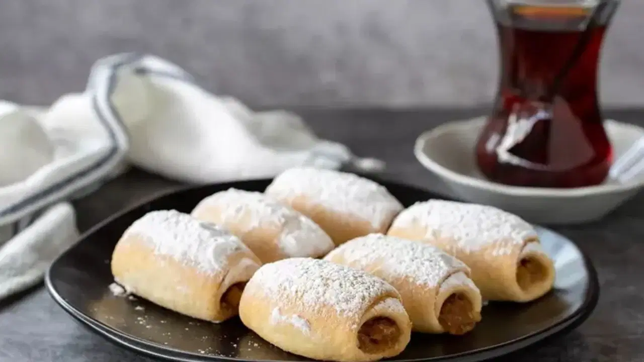 Beş çayınız için enfes tarif: Anne usulü elmalı kurabiye tarifi