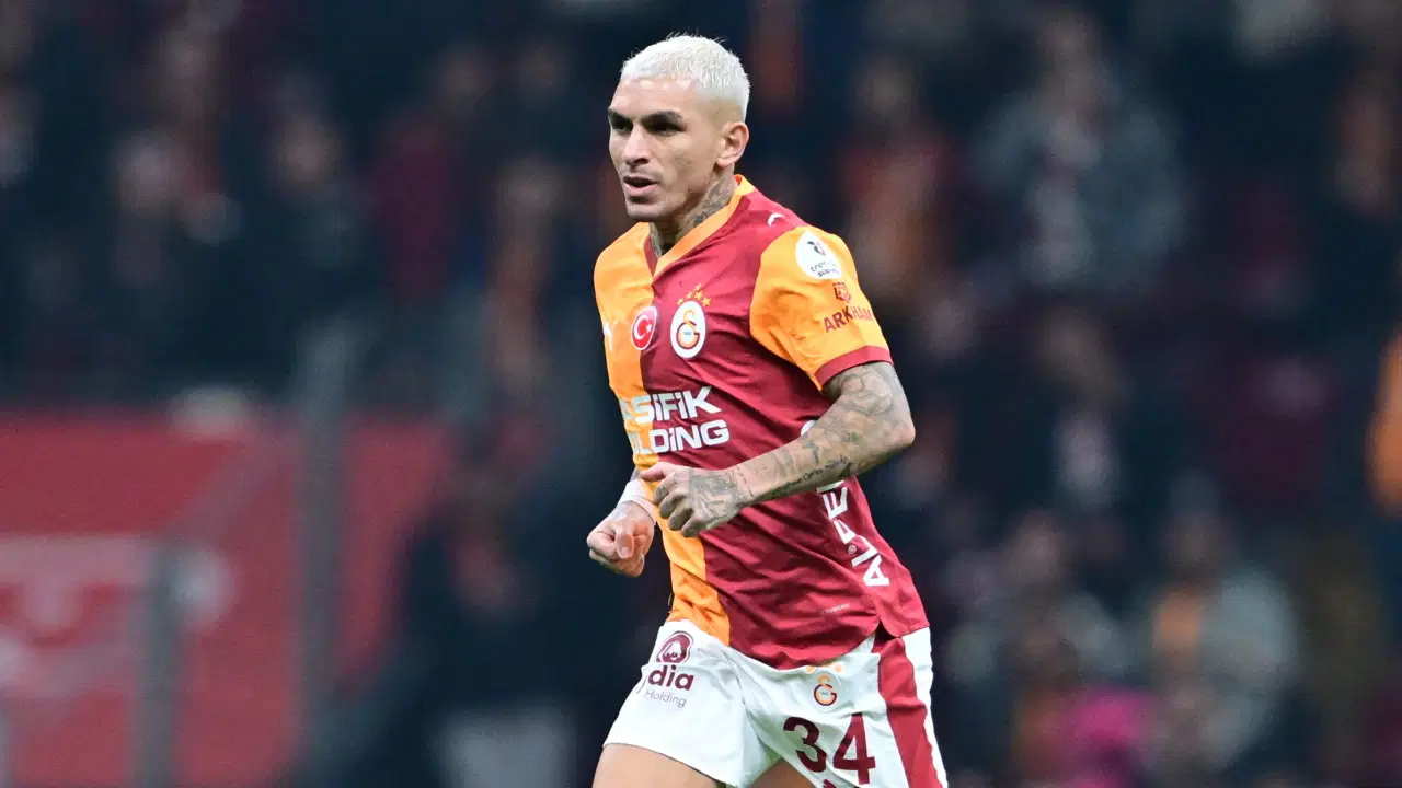 Galatasaray'da Lucas Torreira'dan kötü haber!
