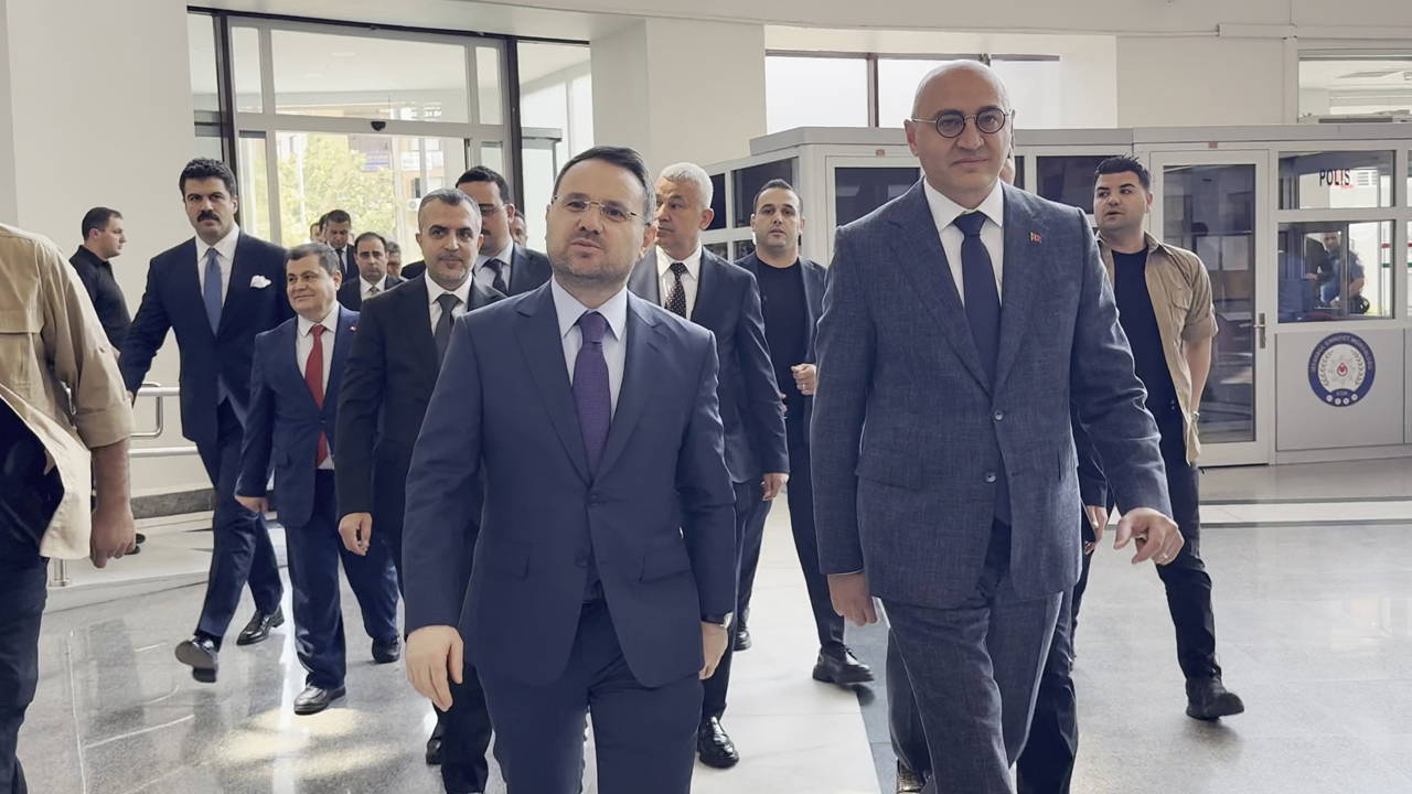 Akın Gürlek'ten Bakırköy Adalet Sarayı'na ziyaret