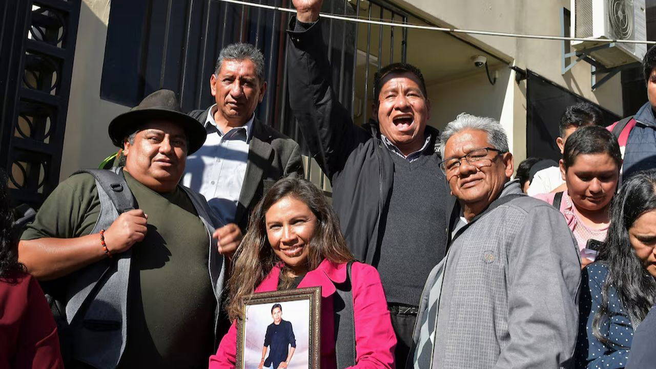 Katolik tarikatına darbe!