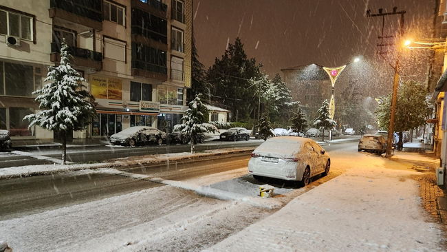 Afyonkarahisar'da 11 ilçede eğitime 'kar' engeli
