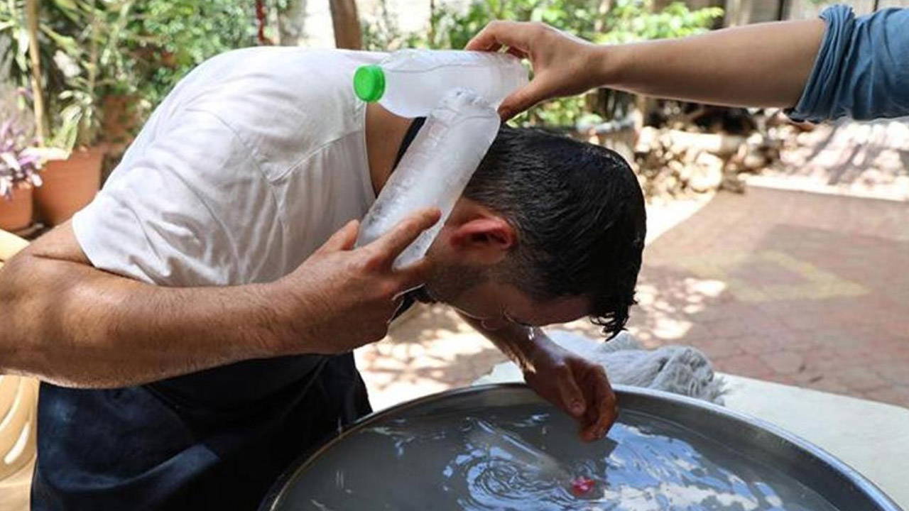 Kavurucu sıcaklarda buzla serinlemek isteyenler dikkat: 'Yarar sağlayalım derken zarar verebilirsiniz'