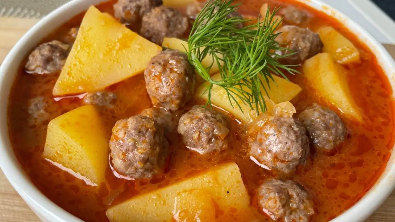 Kış akşamlarına sıcak bir klasik: Sulu köfte tarifi