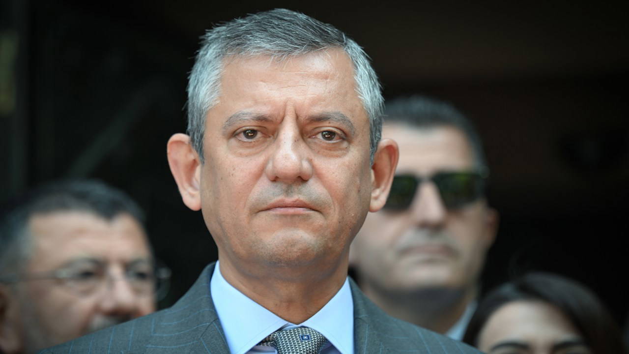 Özgür Özel, Brüksel ve Berlin’e gidiyor