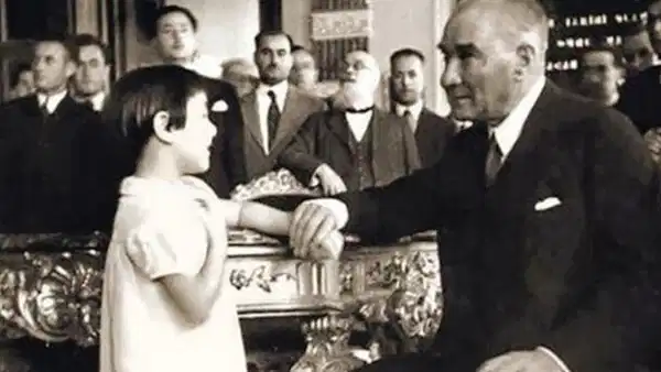 Geleceğin ışığına miras: Atatürk'ün çocuklar ile ilgili sözleri...