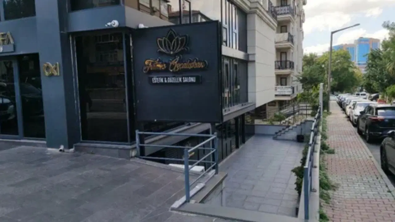 Gizli kamera skandalında yeni boyut: 15 bin görüntüde oteller ve deneme kabinleri de var!
