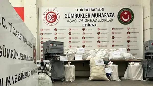 Edirne'de sınır kapısında 117 kilo hap ele geçirildi: 5 gözaltı