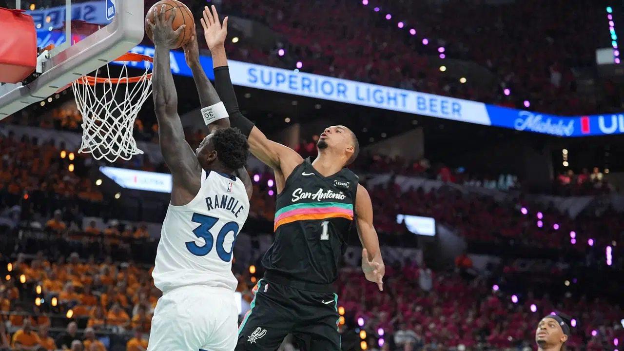 Timberwolves, Wembanyama'nın tarihe geçtiği maçta Spurs'ü devirdi!