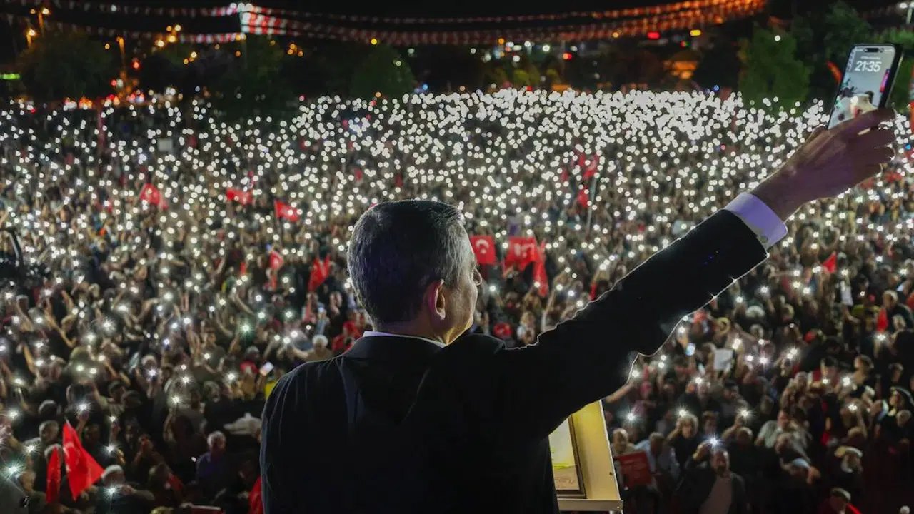 CHP'nin ilk yurtdışı mitinginin saati belli oldu