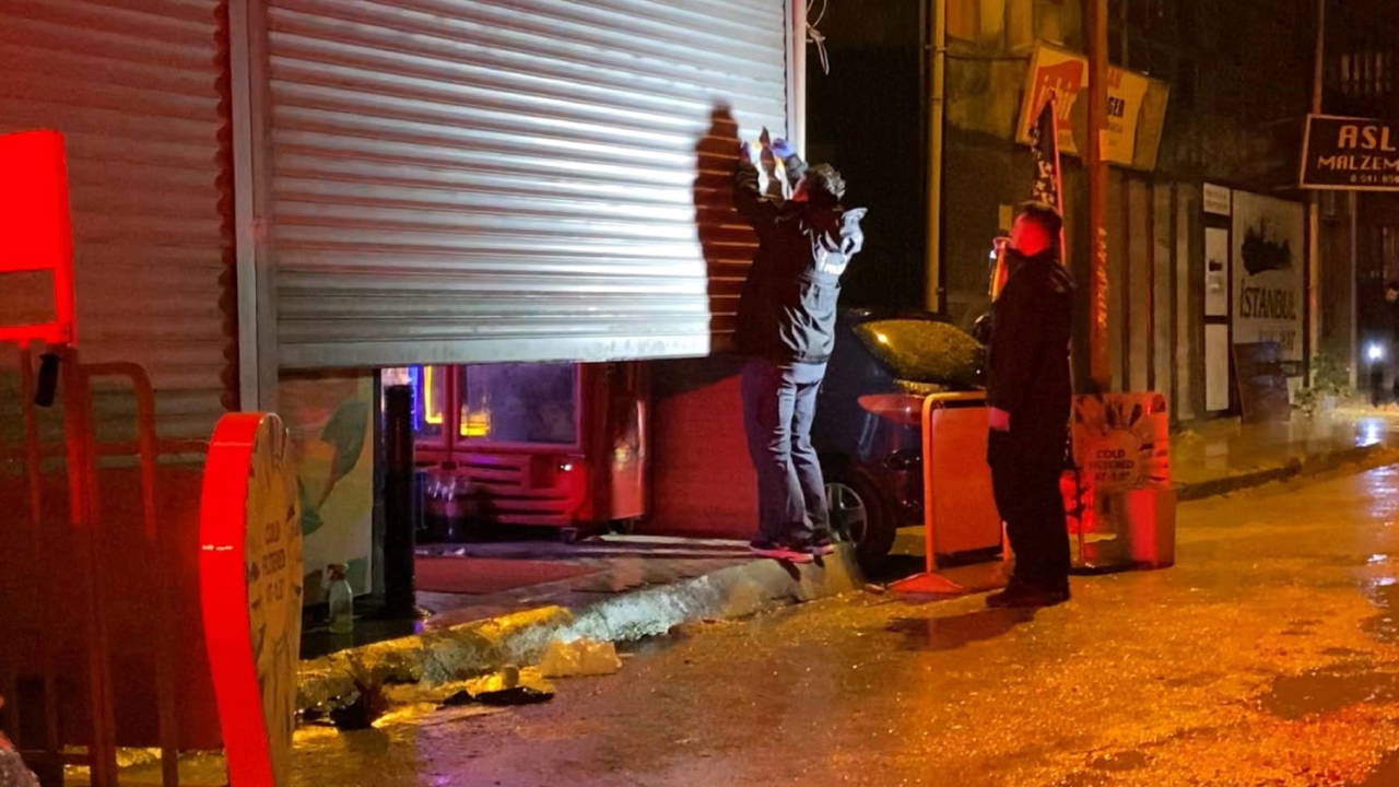 Bursa'da tekel bayiine silahlı saldırı!