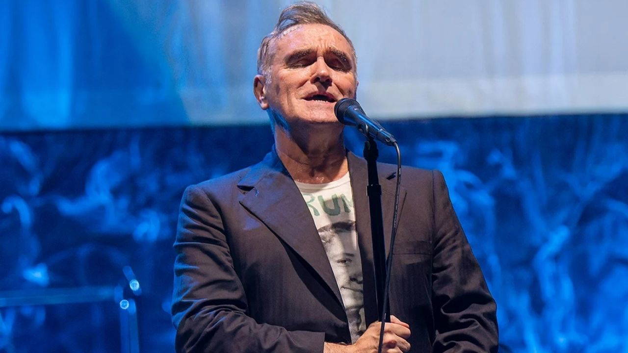 Morrissey, ölüm tehdidi nedeniyle ABD konserlerini iptal etti