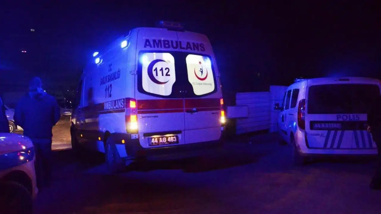 Vakaya giden ambulans ekibine saldırı!