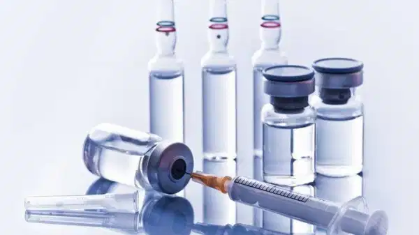 Kanser tedavisinde çığır açan gelişme! Aşı ölüm ve tekrarlanma riskini yarı yarıya azalttı