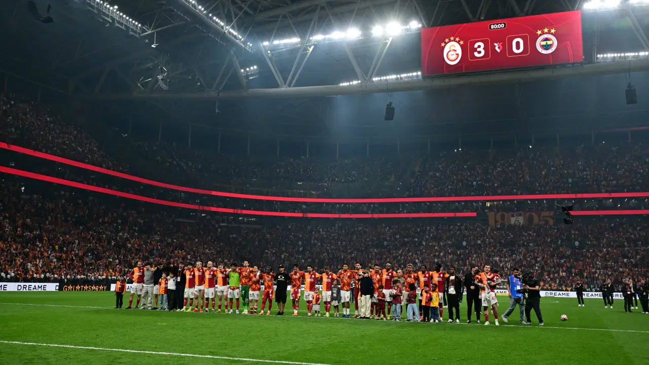 Galatasaray'dan taraftara açık antrenman!