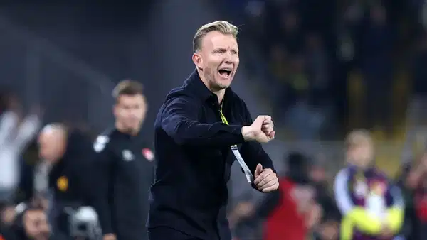 Dirk Kuyt geç değişikliklerin nedenini açıkladı: 'Momentum bize dönmüştü'