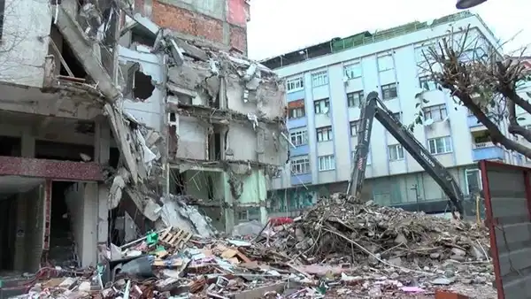 Zeytinburnu'ndaki kentsel dönüşüm faciasında yeni gelişme: 1 şüpheli daha tutuklandı